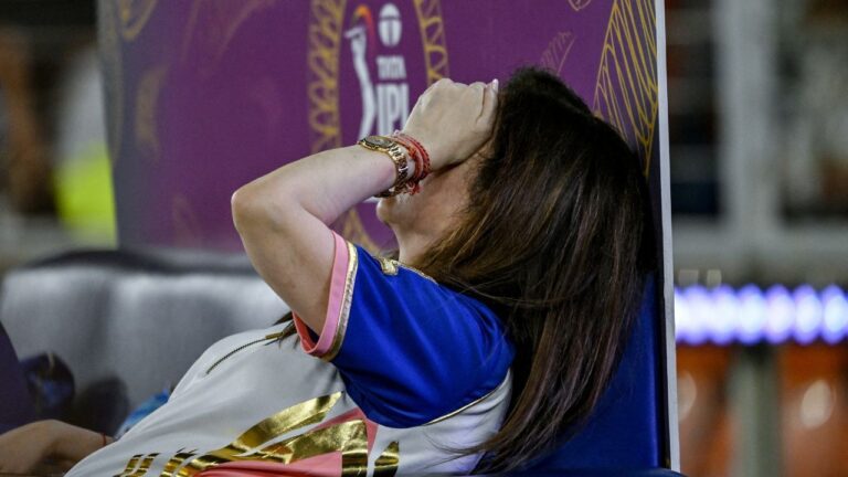 Nita Ambani Forced To Hide Her Face As Mumbai Indians’ Embarrassment Leads To Ki