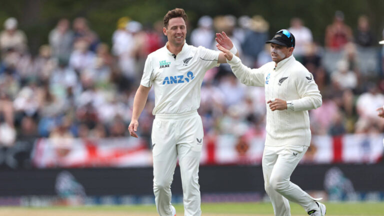 Ireland opt to bowl; Matt Henry ruled out of Test with injury – Ireland vs New Zealand: Toss and Team News from Belfast Test