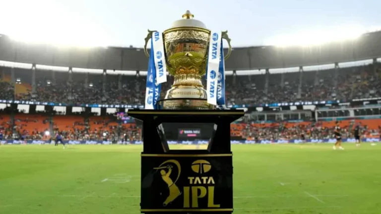 Personal agenda! IPL owner allegedly orders bowling unit to target ex-captain du – IPL Controversy: Franchise Owner Allegedly Targets Former Captain